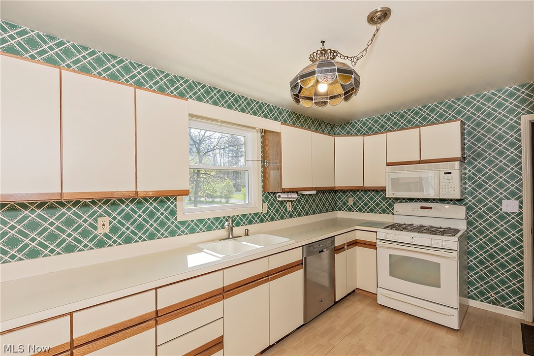 13310 Cedar Acres Drive Chesterland OH 44026
