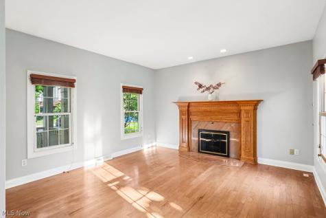 1972 E 83rd Street Cleveland OH 44103