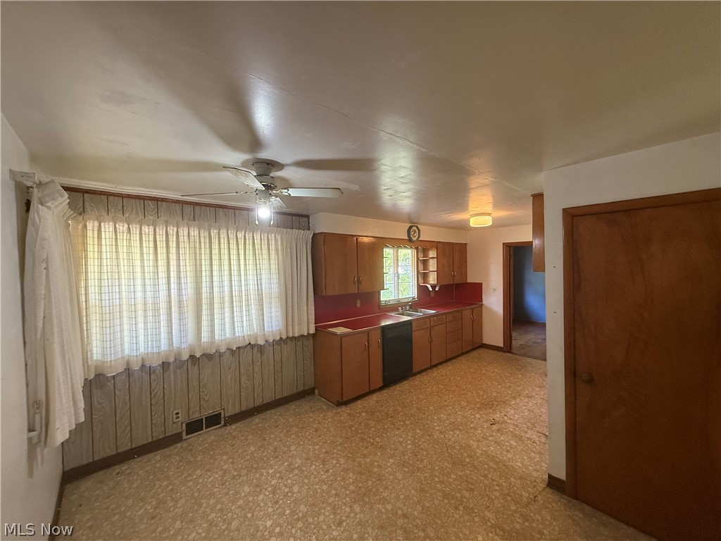 151 Durst Drive NW Warren OH 44483