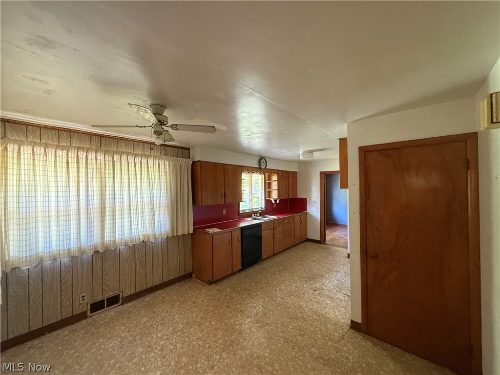 151 Durst Drive NW Warren OH 44483