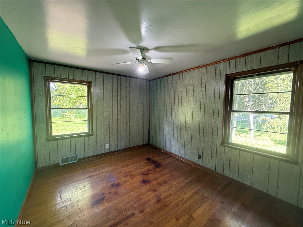 151 Durst Drive NW Warren OH 44483