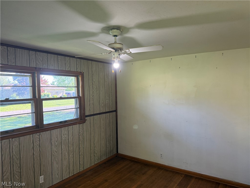 151 Durst Drive NW Warren OH 44483
