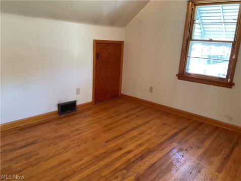 2118 Coleman Drive Youngstown OH 44511