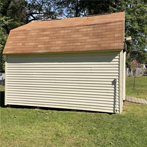 2118 Coleman Drive Youngstown OH 44511