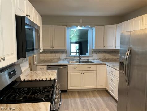 2118 Coleman Drive Youngstown OH 44511