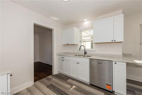 1171 Castleton Road Cleveland Heights OH 44121