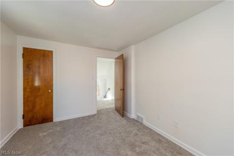 1171 Castleton Road Cleveland Heights OH 44121