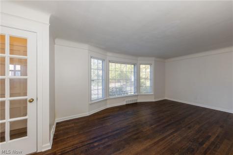 1171 Castleton Road Cleveland Heights OH 44121