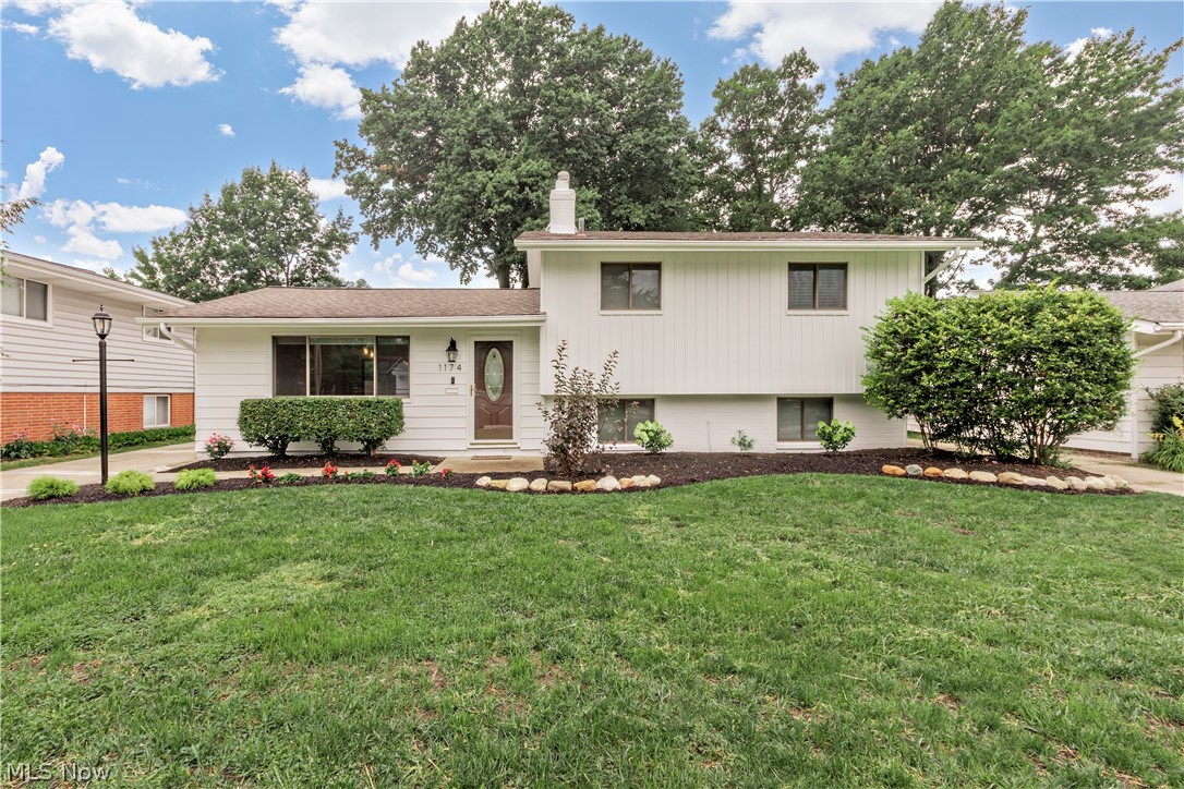 1174 Giesse Drive Mayfield Heights OH 44124