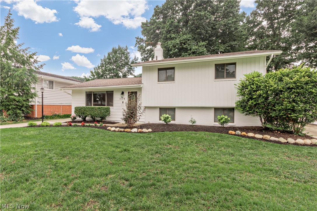 1174 Giesse Drive Mayfield Heights OH 44124