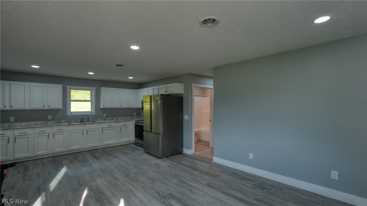 3899 Mayfair Lane Cambridge OH 43725