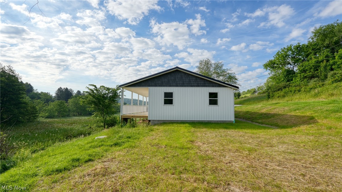 3899 Mayfair Lane Cambridge OH 43725