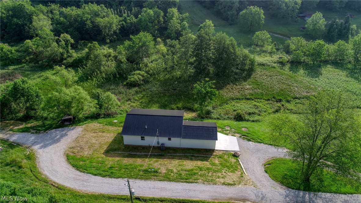 3899 Mayfair Lane Cambridge OH 43725