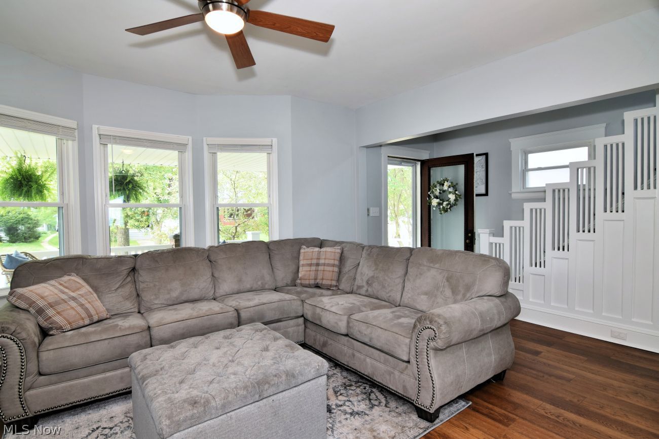 1279 Edwards Avenue Lakewood OH 44107