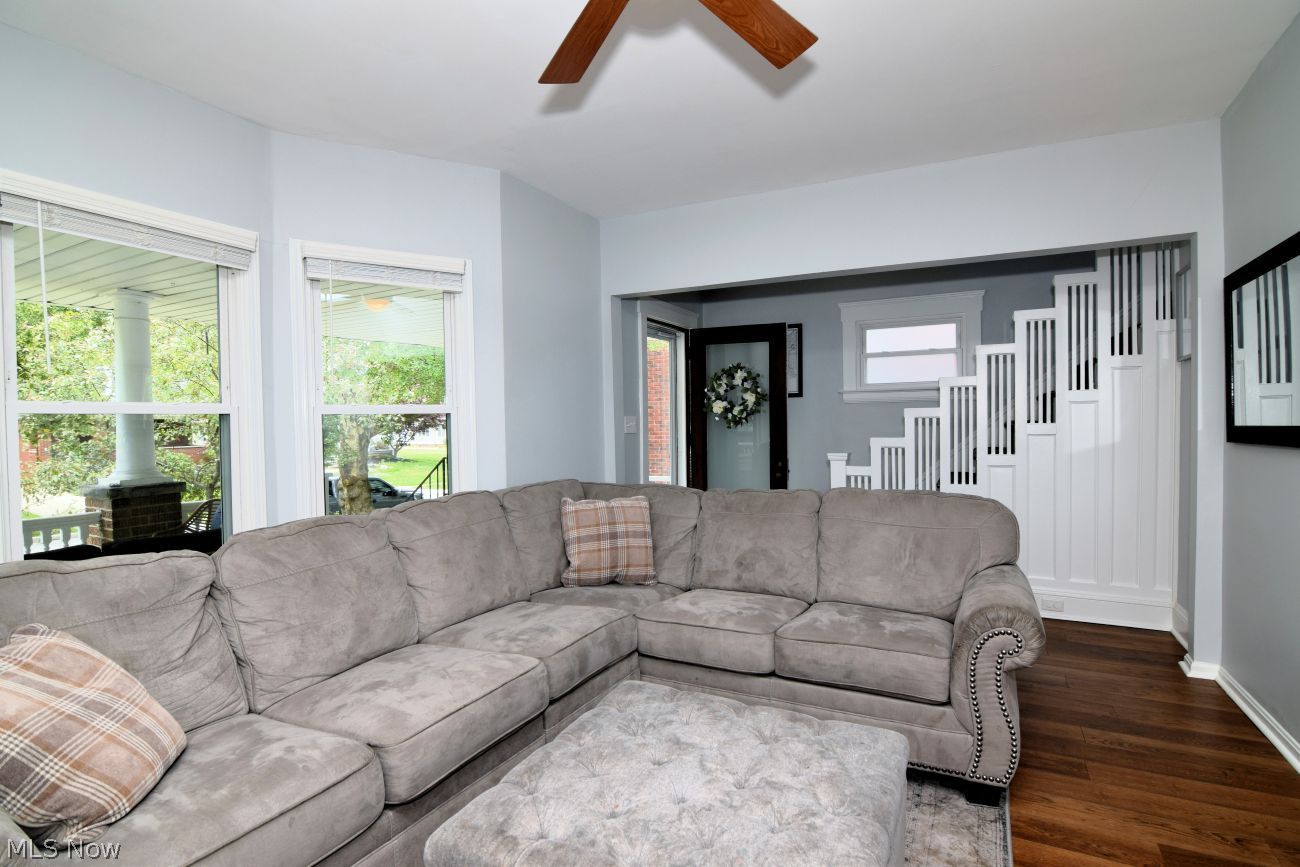 1279 Edwards Avenue Lakewood OH 44107