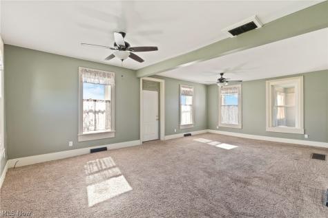 7385 Kemary Avenue SW Navarre OH 44662
