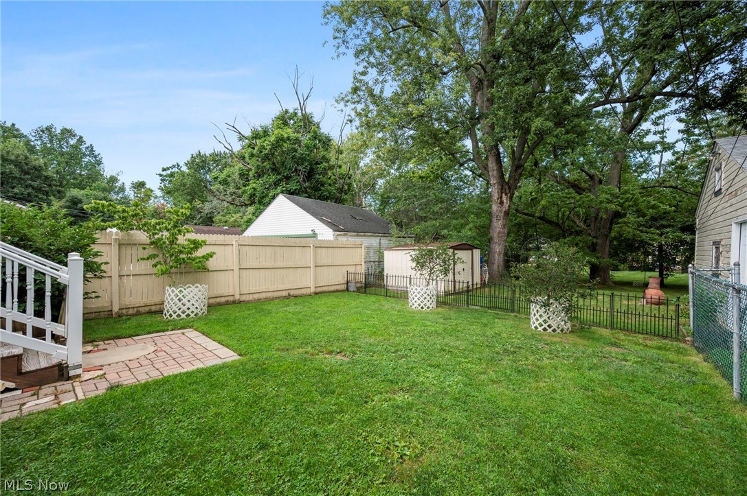24231 Yosemite Drive Euclid OH 44117