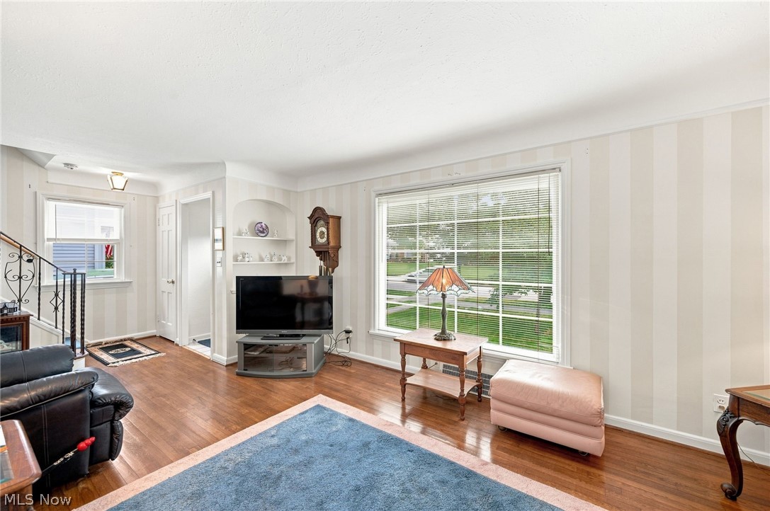 24231 Yosemite Drive Euclid OH 44117