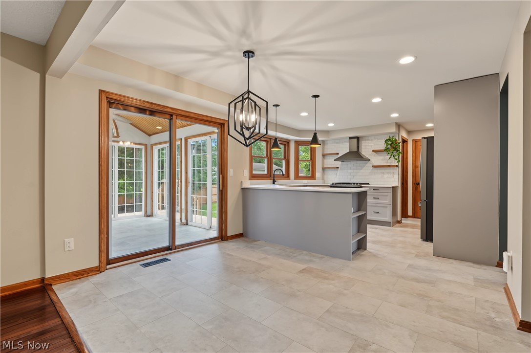 922 Vicki Path Tallmadge OH 44278