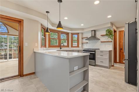 922 Vicki Path Tallmadge OH 44278