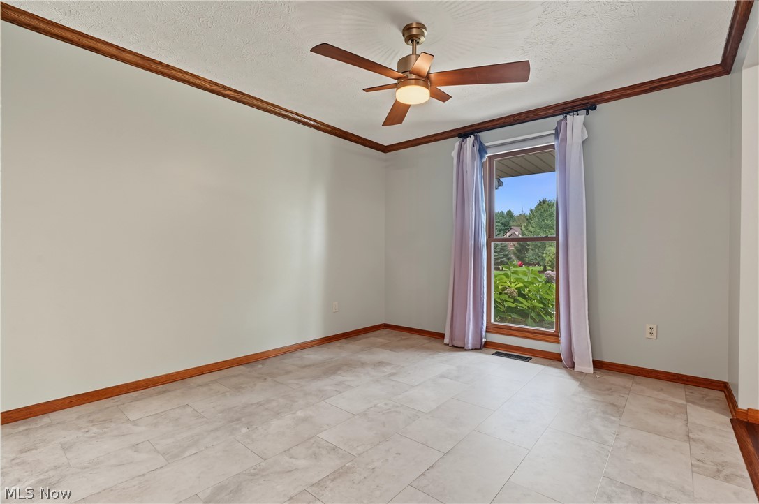 922 Vicki Path Tallmadge OH 44278