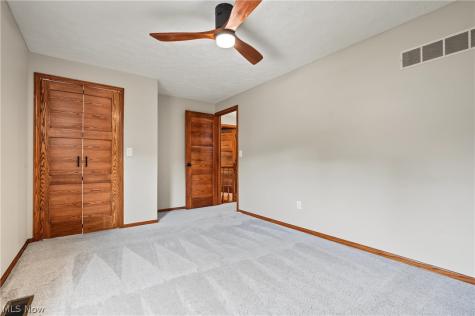 922 Vicki Path Tallmadge OH 44278
