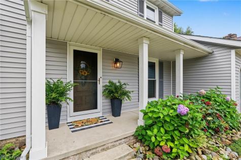 922 Vicki Path Tallmadge OH 44278