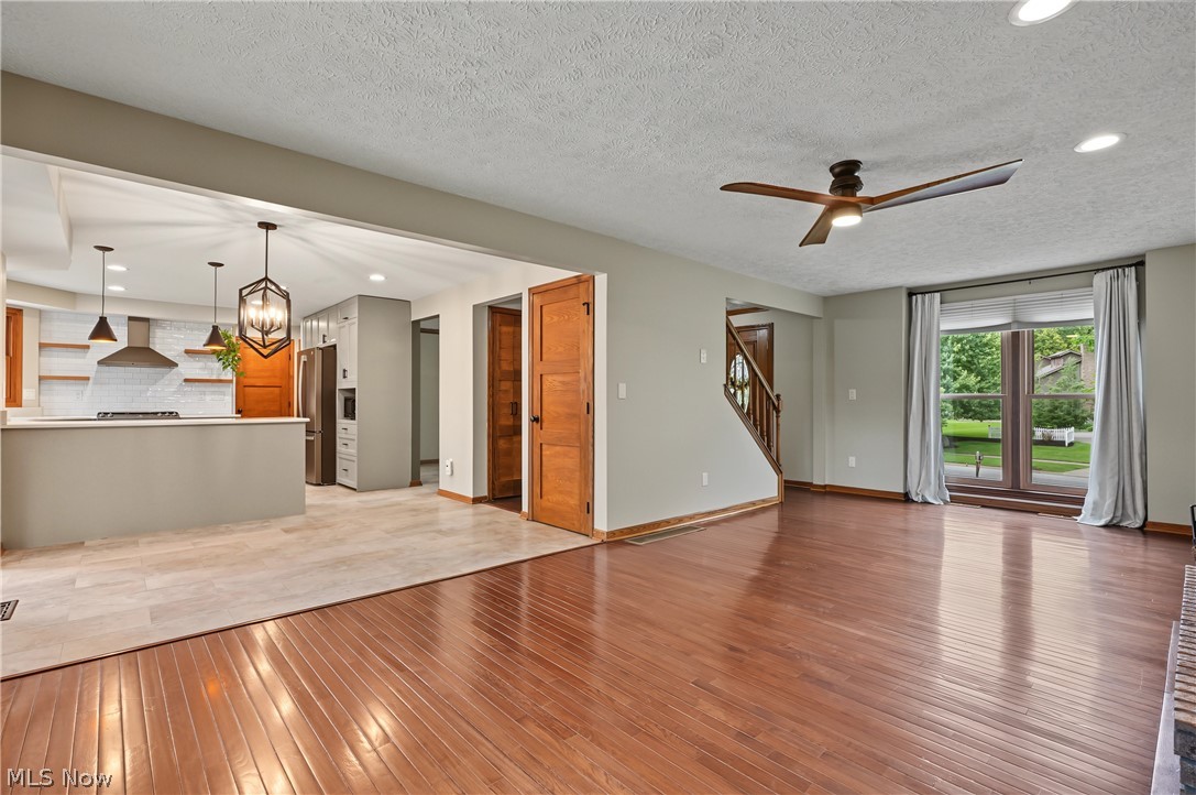 922 Vicki Path Tallmadge OH 44278