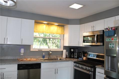 9095 Jefferson Drive Northfield OH 44067