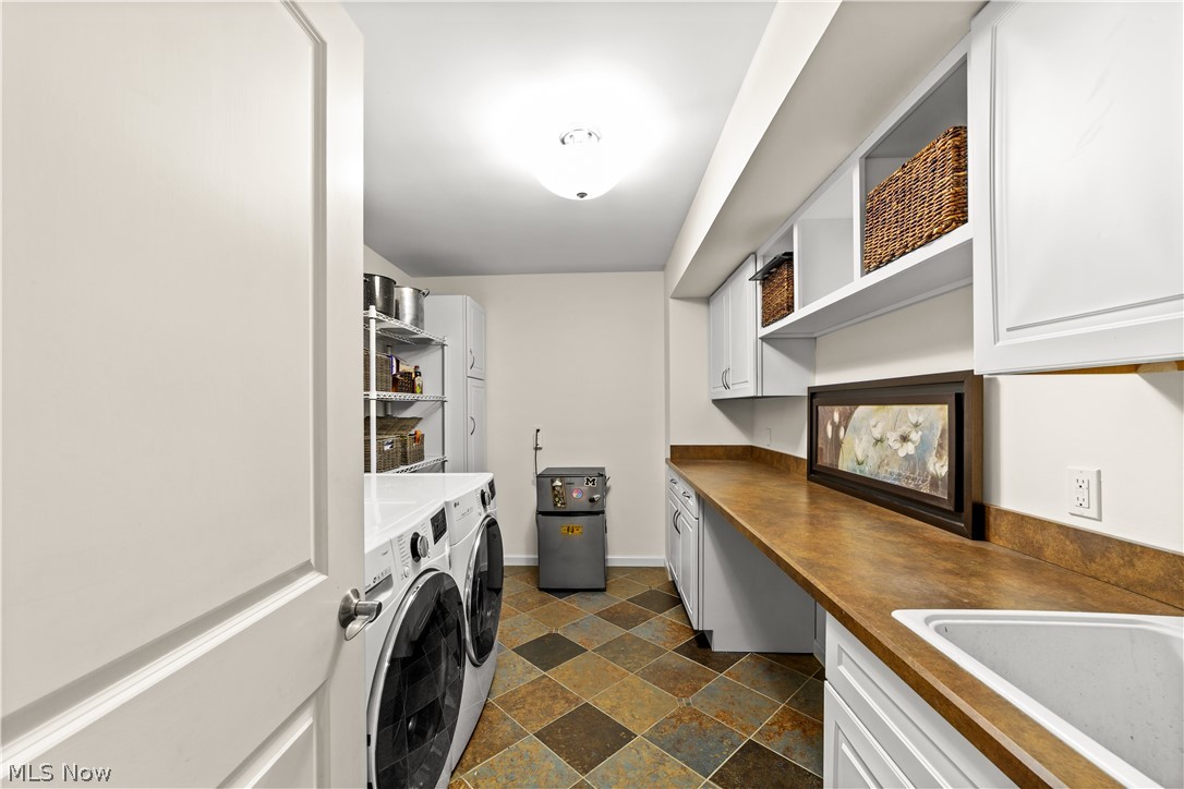 29526 Bryce Road Cleveland OH 44124
