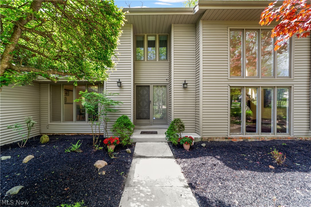 29526 Bryce Road Cleveland OH 44124