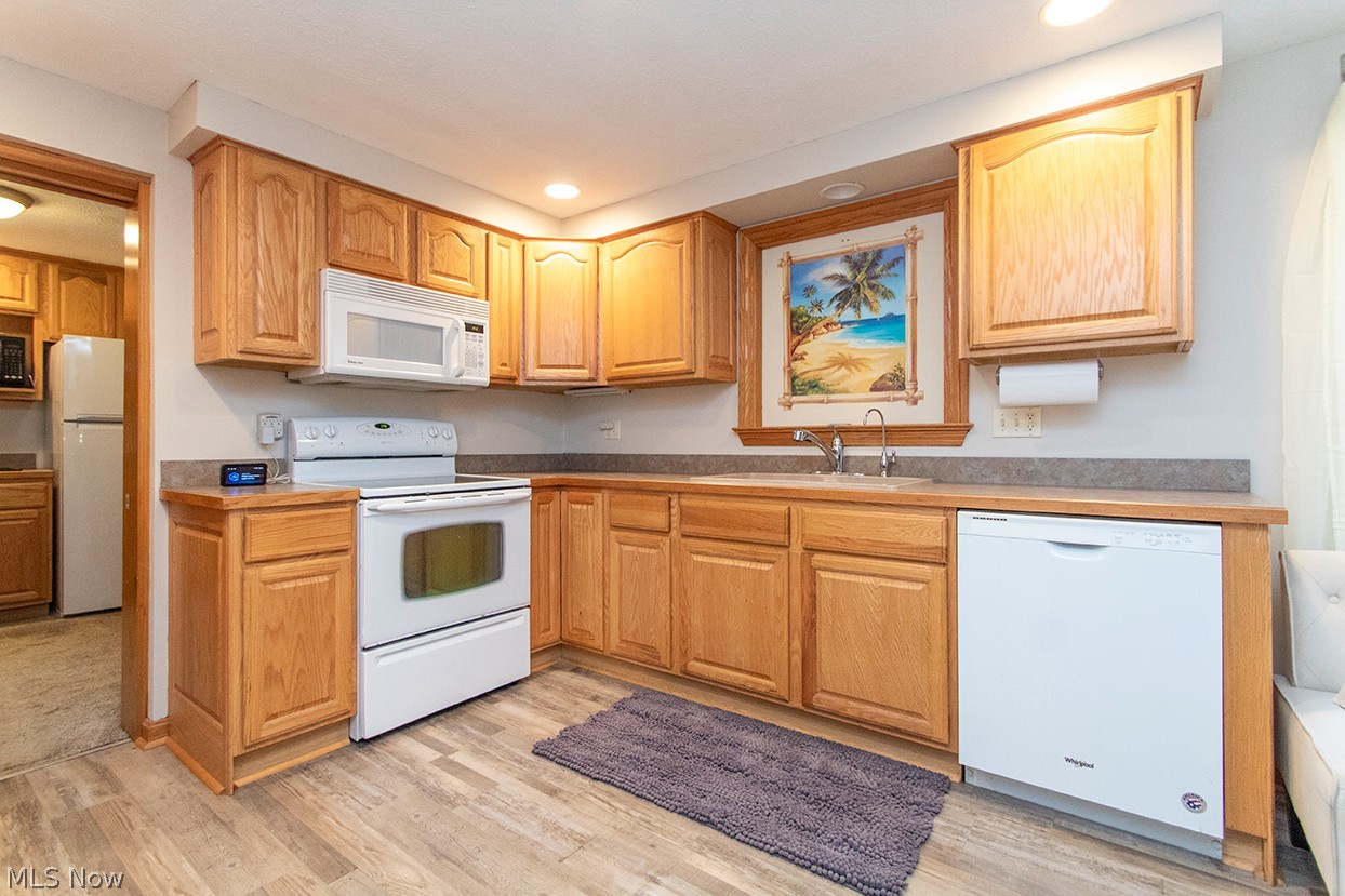 570 Falling Oaks Drive Medina OH 44256