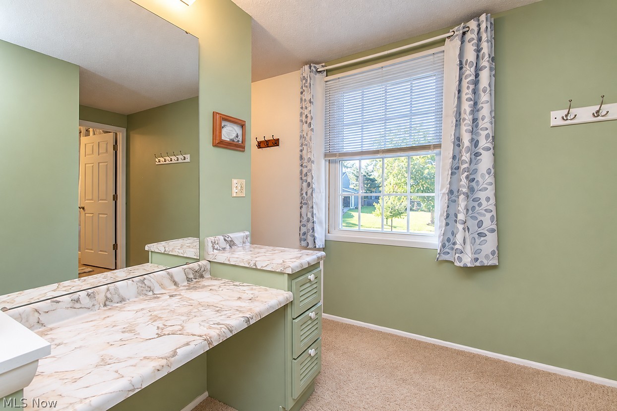 570 Falling Oaks Drive Medina OH 44256