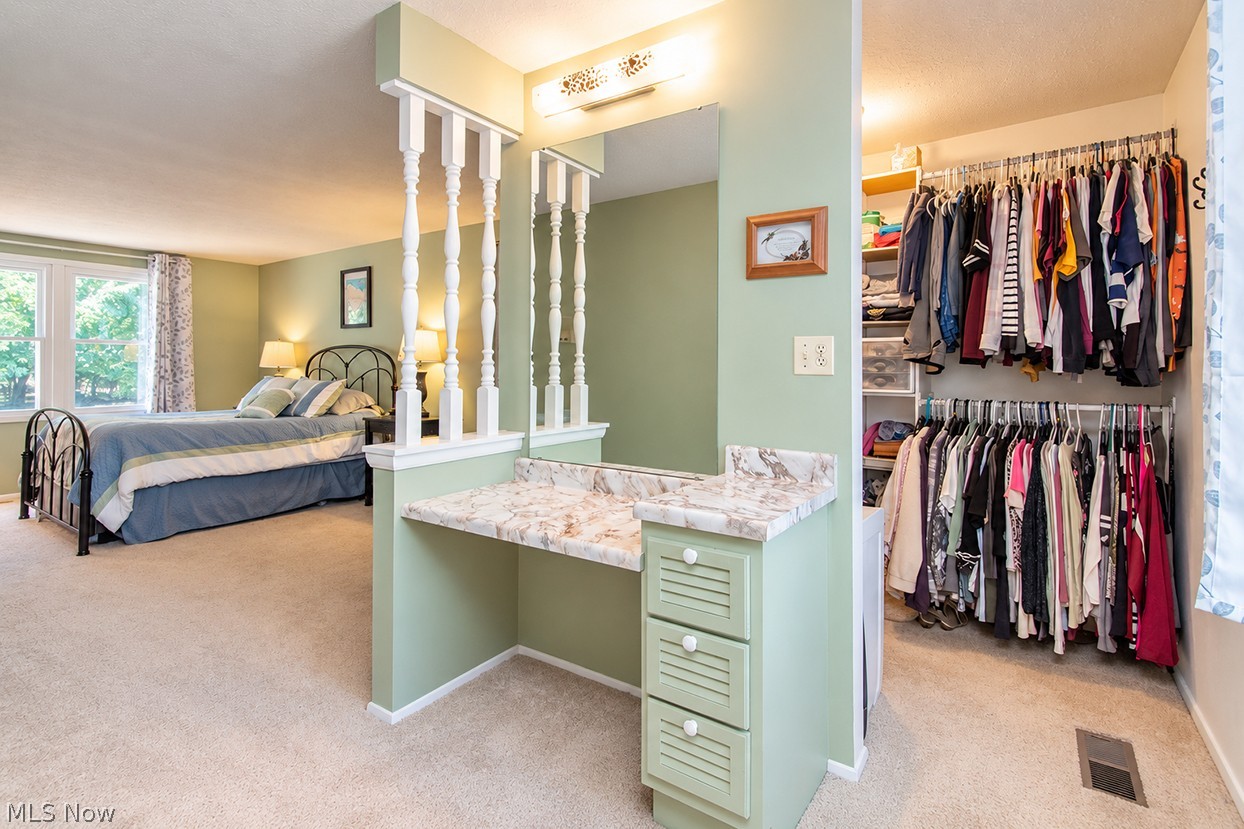 570 Falling Oaks Drive Medina OH 44256