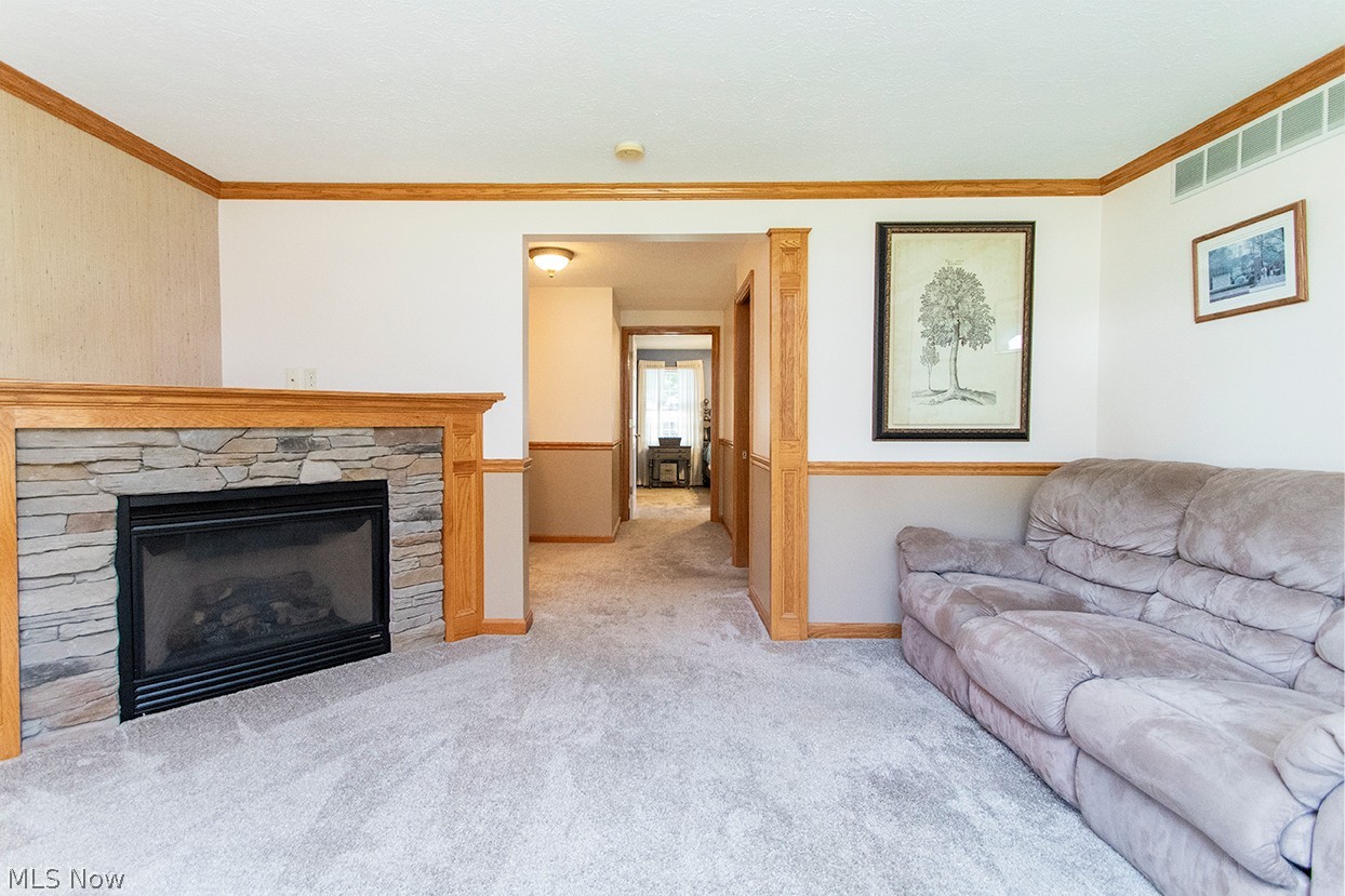570 Falling Oaks Drive Medina OH 44256