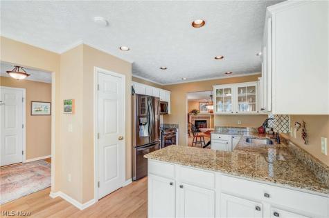 1474 Hollow Wood Lane Avon OH 44011