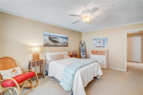 1474 Hollow Wood Lane Avon OH 44011