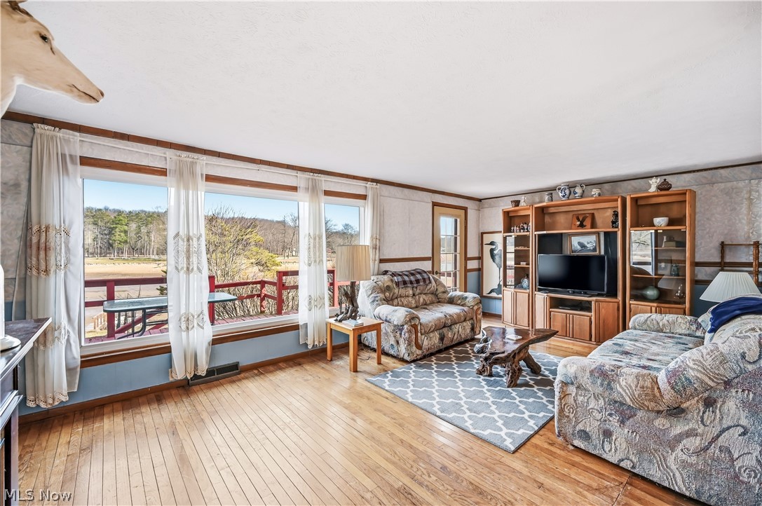 6122 Camp Boulevard Hanoverton OH 44423