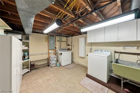 5987 Burns Road North Olmsted OH 44070
