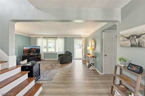 5987 Burns Road North Olmsted OH 44070