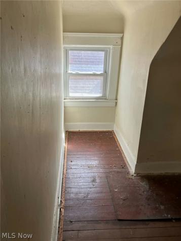 10213 Somerset Avenue Cleveland OH 44108