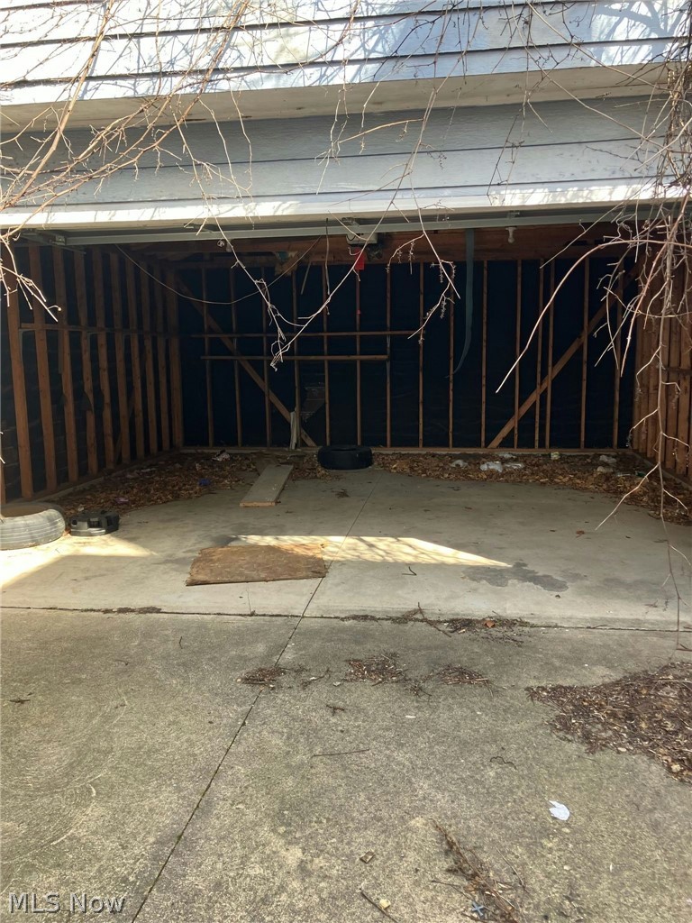 10213 Somerset Avenue Cleveland OH 44108