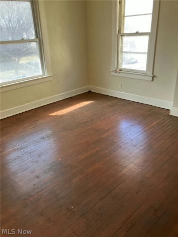10213 Somerset Avenue Cleveland OH 44108