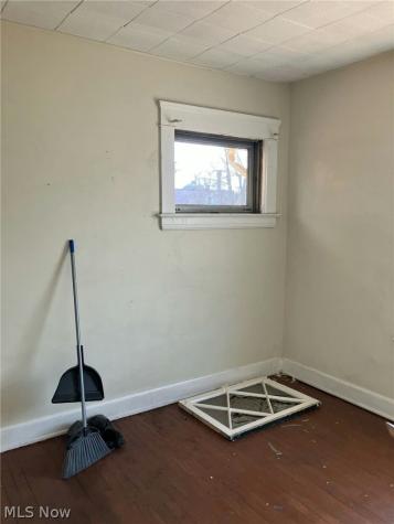 10213 Somerset Avenue Cleveland OH 44108