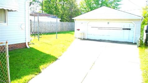 24570 Glenforest Road Euclid OH 44123