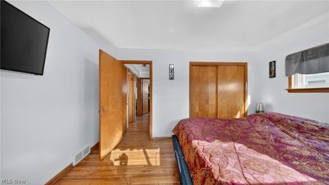 20648 Donny Brook Road Maple Heights OH 44137
