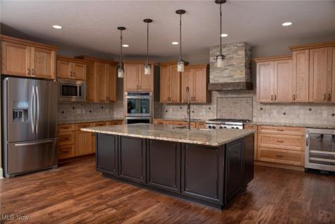 S/l 27 E Lakewood Drive Canal Fulton OH 44614