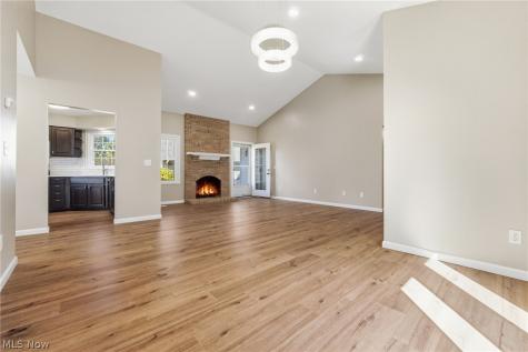 1270 Mallard Pond Circle Broadview Heights OH 44147