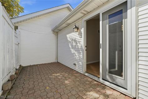 1270 Mallard Pond Circle Broadview Heights OH 44147