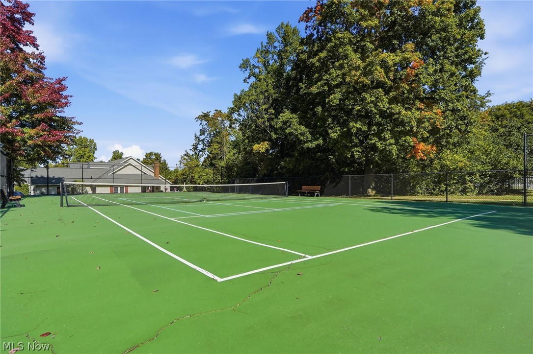 1270 Mallard Pond Circle Broadview Heights OH 44147